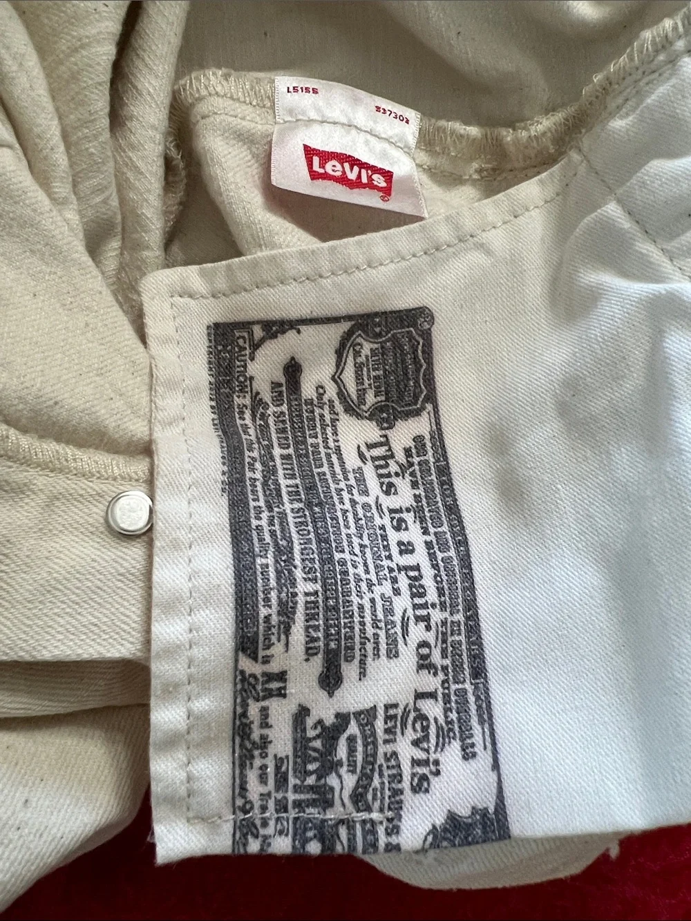 Levi's 501 Original Fit White Oak Cone Denim Jeans Men's 31x32 Off White Button